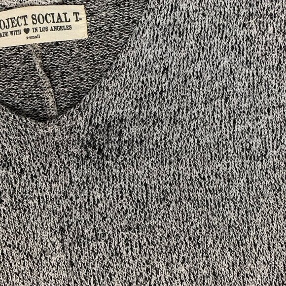 Urban Outfitters Project Social T Top T-shirt Heathered knit V-neck Grey XS - Picture 11 of 16
